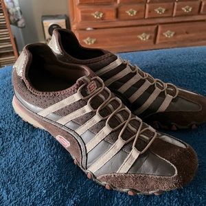Brown and tan slip on Sketchers